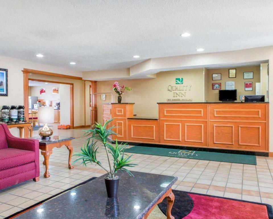 Quality Inn Ottawa Near Starved Rock State Park Eksteriør billede