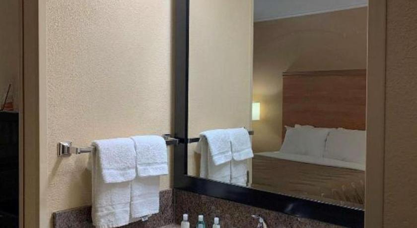 Quality Inn Ottawa Near Starved Rock State Park Eksteriør billede